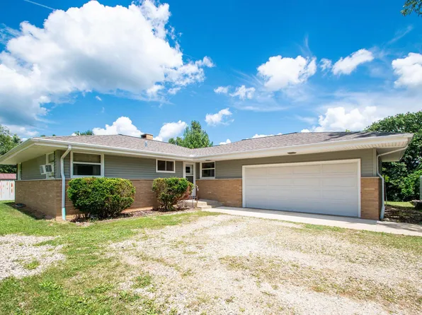 402 N Hilltop Hwy, Sparland, IL 61565