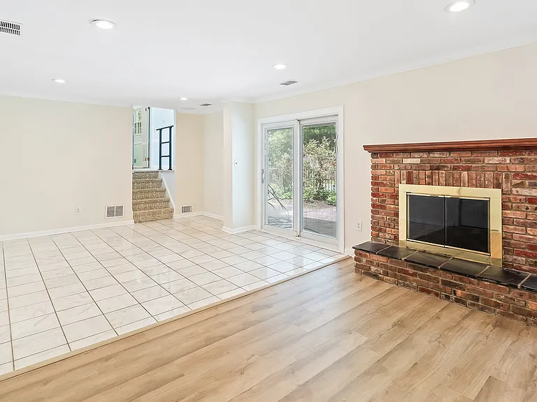 10 Woodruff Rd — Photo 5