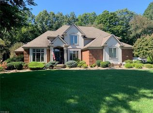 86 Ridgeview Cir, Milan, OH 44846