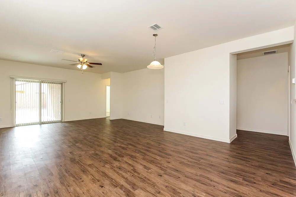 Building Photo - 4116 S 81st Dr