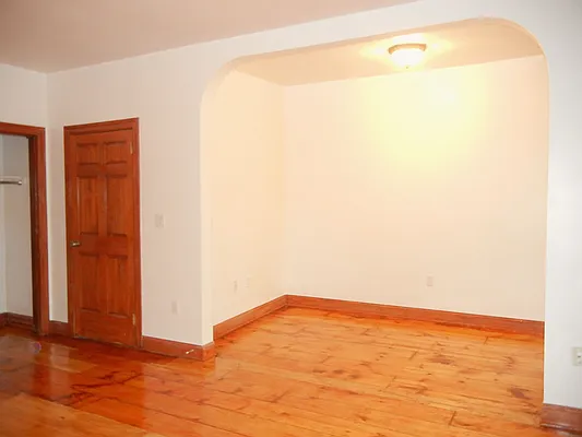 Rented by Brooklyn Heights Real Estate Inc | media 27