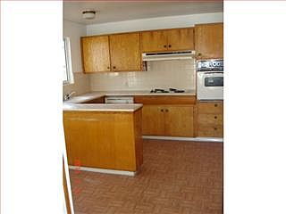 4th image of 39 Santa Ana Ave