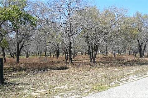 1st image of 350 Whispering Oaks Dr