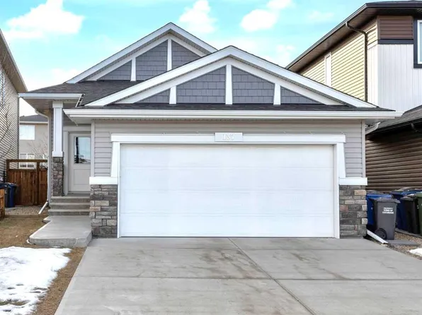 137 N Willow Park, Cochrane, AB T4C 2N3