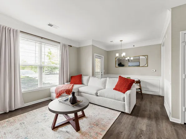 Riverstone Apartments