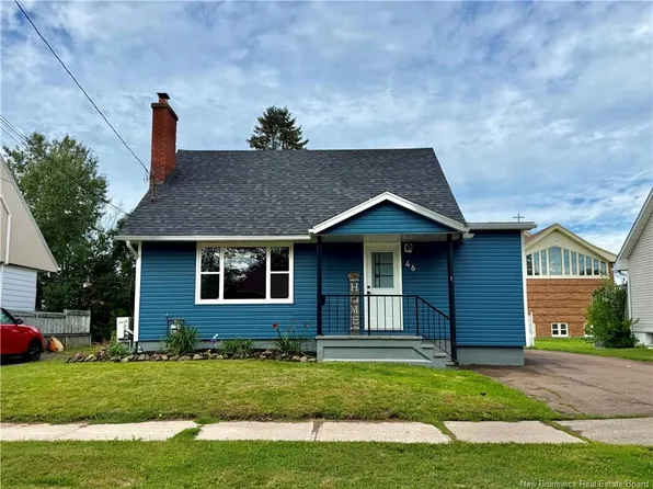 46 Walsh St, Moncton, NB E1C 6W7