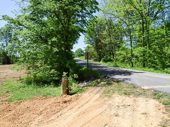 5th image of 430 South Rd