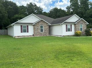 151 Baymeadows Cir, Fitzgerald, GA 31750