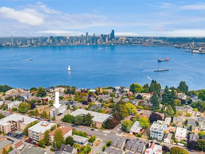 1512 California Avenue SW #202, Seattle, WA, 98116