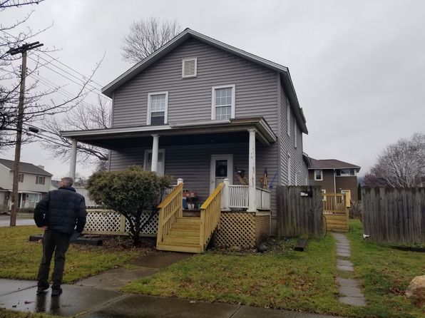 1001 Davis St APT B