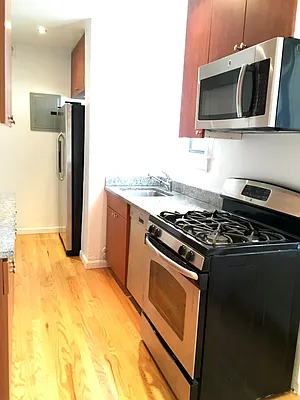 Rented by Next Step Realty New York LLC | media 22