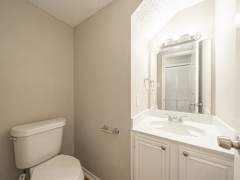 5223FawnLakeDrive-19_04032025