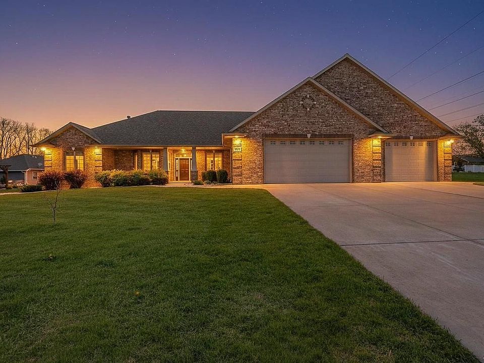 1st image of 334 Whispering Creek Ct