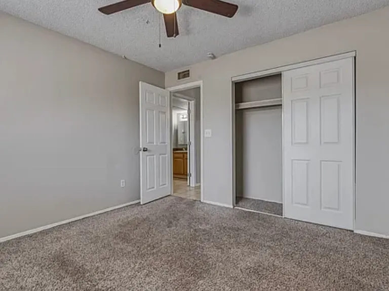 645 W Rio Salado Pkwy #101 — Photo 10