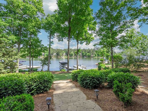 2nd image of 1130 Plantation Point Dr