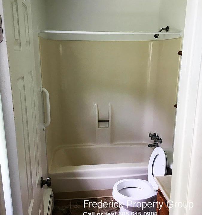 1st image of 190 Parrish St APT 101