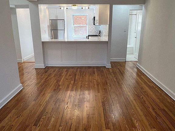 4th image of 8230 138th St #4