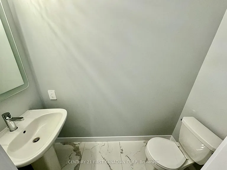 349 Southdale Rd E #26 — Photo 3