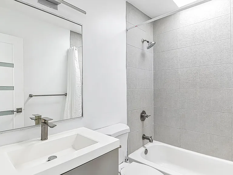 5005 August St — Photo 4