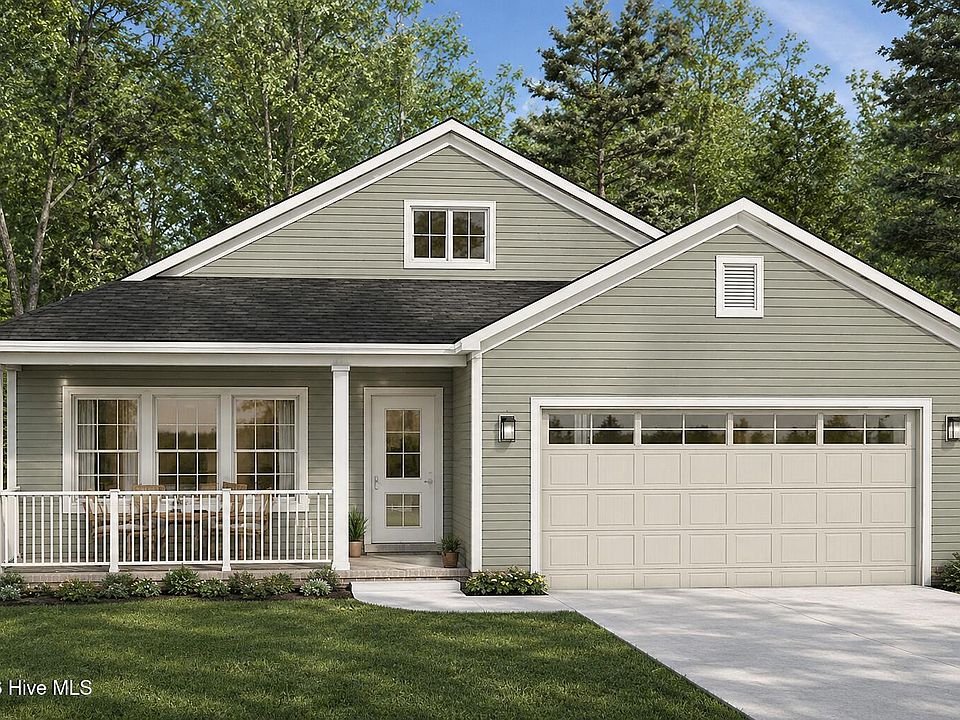 1st image of 121 Neck Road SE