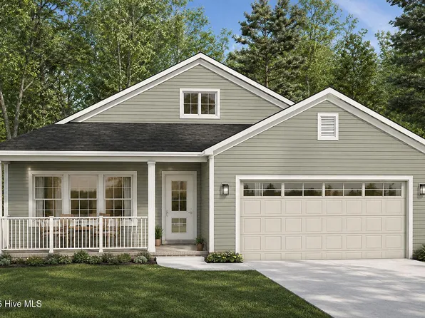 121 Neck Road SE, Bolivia, NC 28422