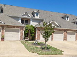 1722 Heath Dr, College Station, TX 77845