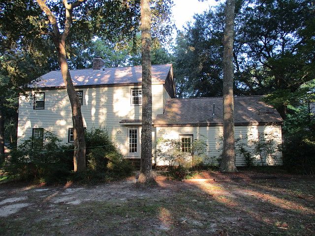 2nd image of 107 Beaumont Ct