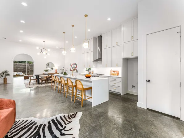 5943 Oram St, Dallas, TX 75206
