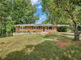 304 Sky View Rd, Goodview, VA 24095