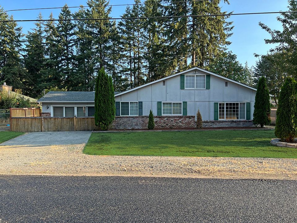 1st image of 9817 126th St E