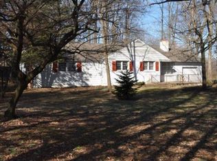 5 Locksley Rd, Glen Mills, PA 19342