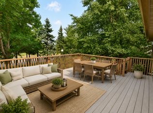 1043 Lawrence Cir, Sartell, MN 56377