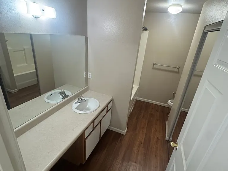 125-139 Hickory Ridge Dr — Photo 10