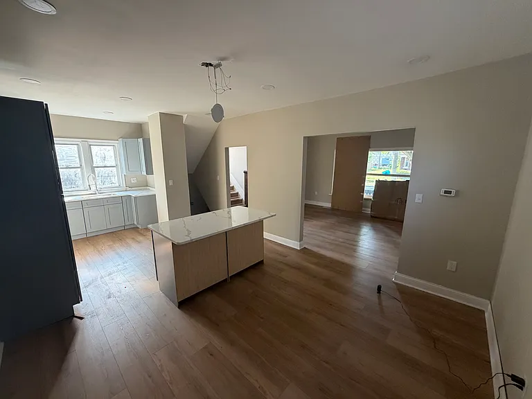 3771 Northwestern St — Photo 9