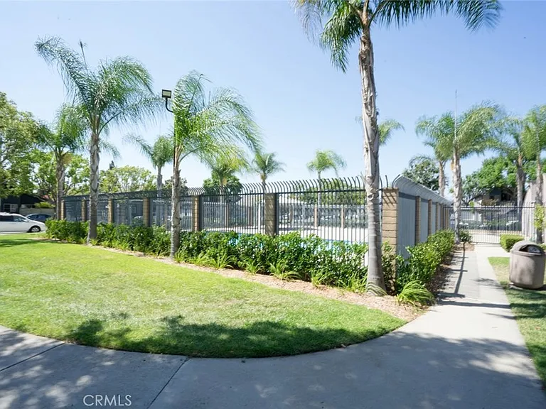 731 Windwood Dr — Photo 14