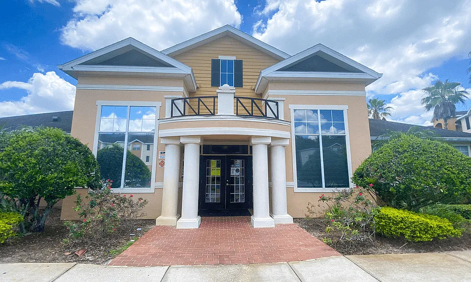 Sand Lake Pointe Apartments