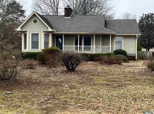 14767 Woodland Rd, Athens, AL 35613