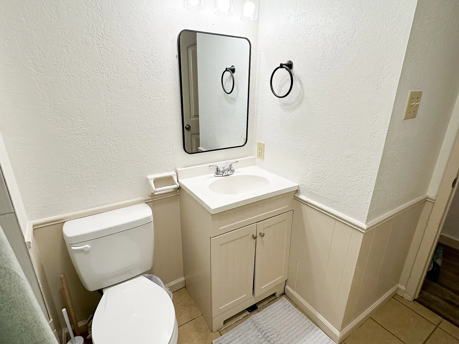 Comfortable All-Inclusive Room Rental| Quiet Home In Lawton, Ok — Photo 4