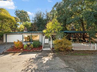 2471 Overlook Dr, Walnut Creek, CA 94597