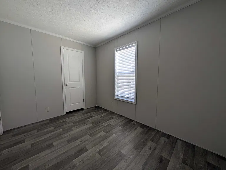 38000 Le Chateau Blvd #147 — Photo 20