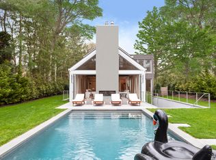 117 Montauk Hwy, East Hampton, NY 11937