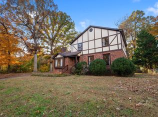 701 N Carr St, Mebane, NC 27302