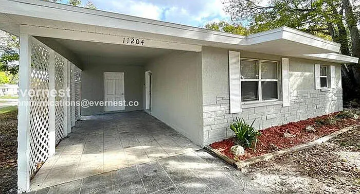 11204 Grant Dr — Photo 1