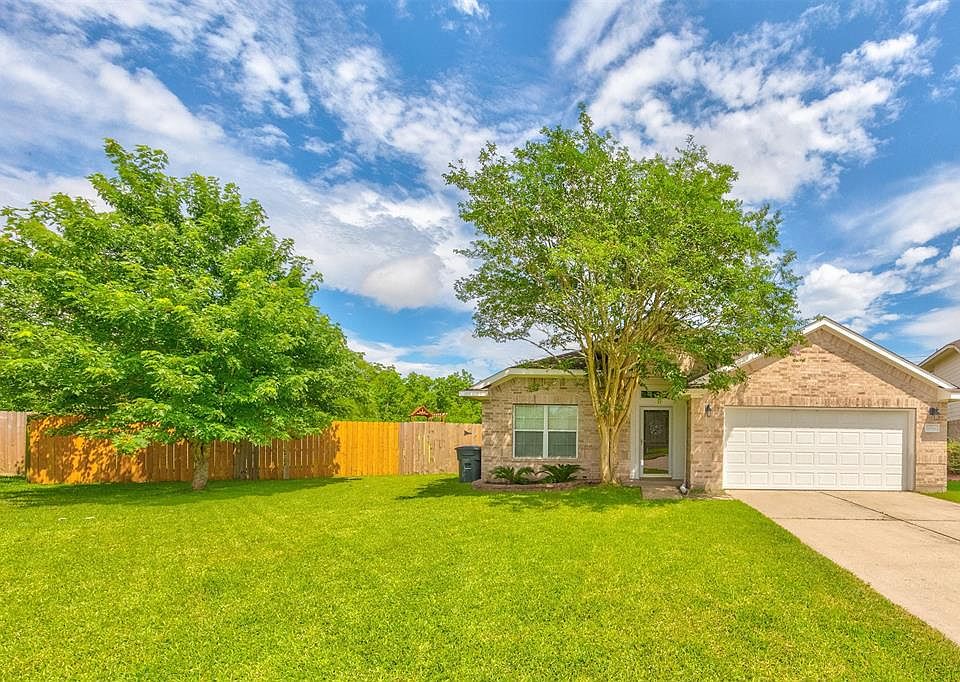 1st image of 8006 Blackcherry Ln