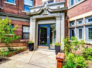 48 Lawton Blvd #15, Toronto, ON M4V1Z5