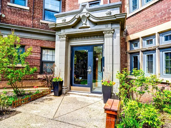 48 Lawton Blvd, Toronto, ON