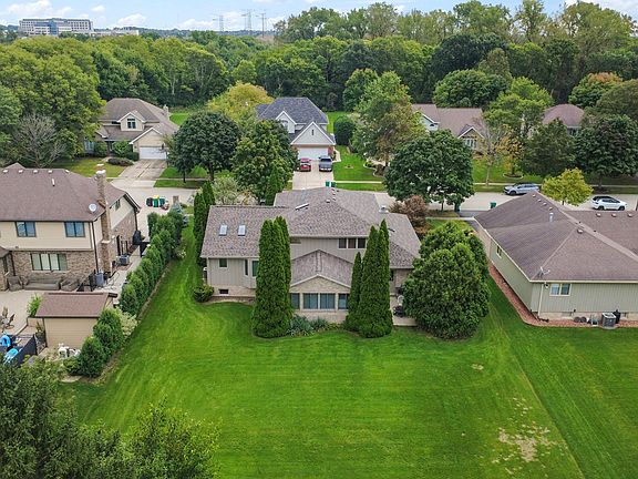 5th image of 775 Lambeth Ln