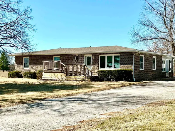 6965 205th Trl, Albia, IA 52531