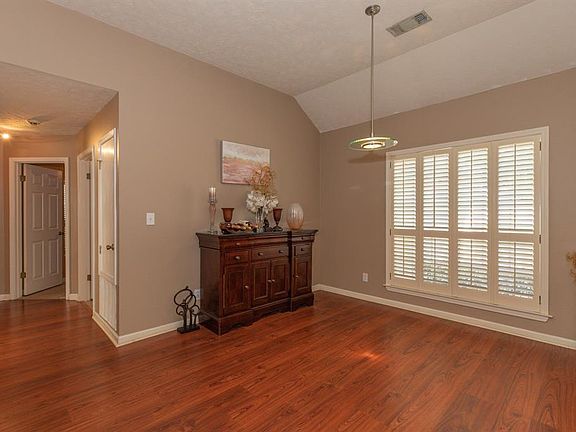 5th image of 2117 Young Farm Pl