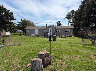 335 Glenn Dr, Linkletter, PE C1N 5M1